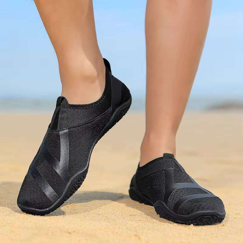 Brand New Outdoor Mesh Upper Men's River Tracing Mountaineering Hiking Unisex Quick Dry Shoes