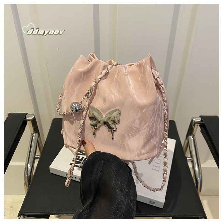 Summer Small for Women 2024 New Design Sense Niche Designer Chain Crossbody Fashion Bucket Bag ddmynov