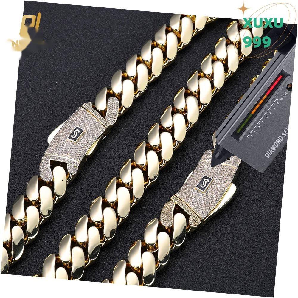 OACOCA High Quality 14K Monaco Chain 925 Silver Cuban Link Necklace Iced Out VVS Moissanite Clasp Smooth Cuban Chain Jewelry