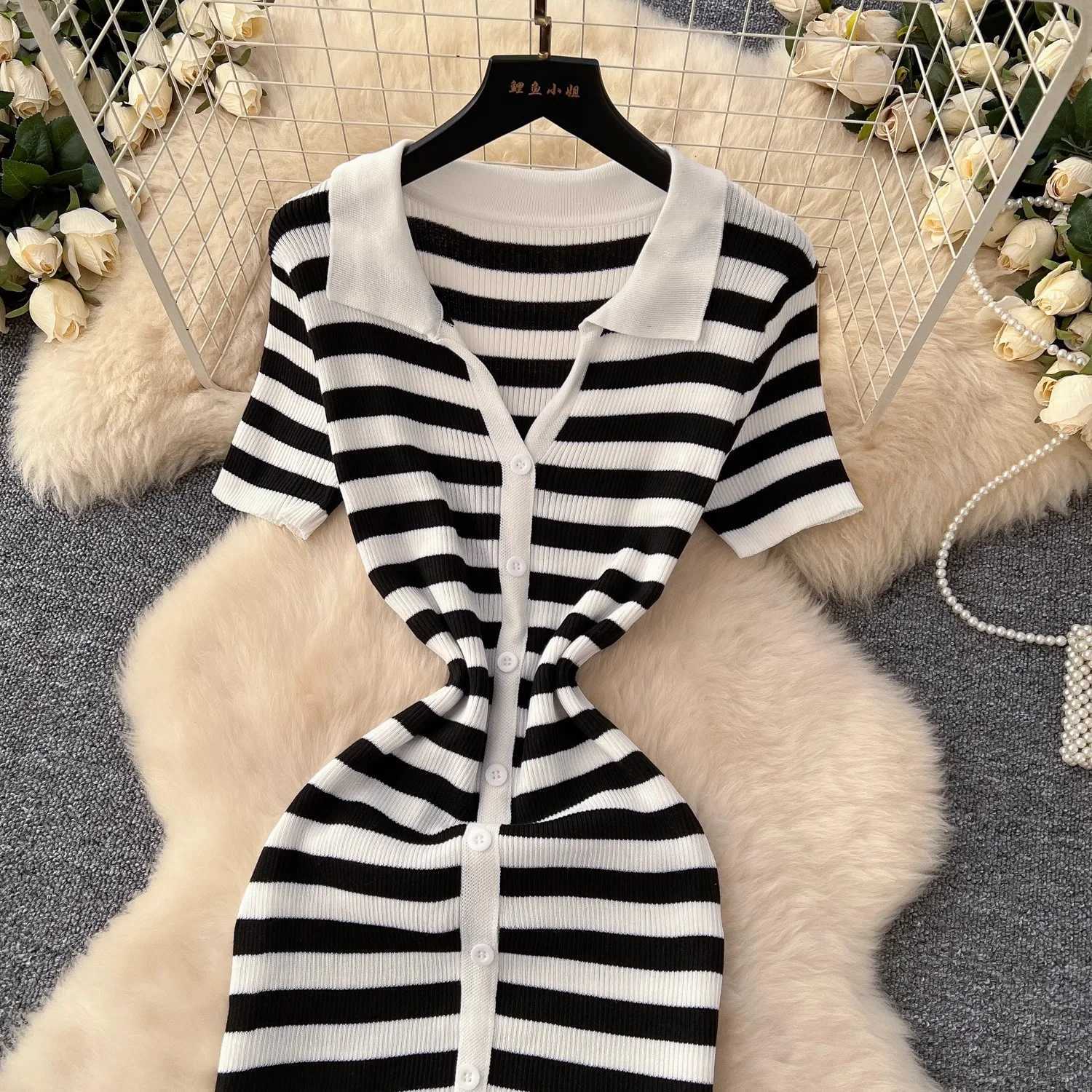 YuooMuoo Chic Fashion Sexy Wrap Hips Knitted Maxi Dress 2025 Summer Women Single-breasted Stripes Sweater Dress Streetwear Robes XJ250610