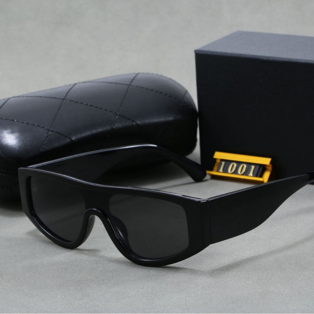 Luxury Sun Glasses: Vintage Inspired Frame Sunglasses with Polaroid Lens Women and Men, Lightweight for Daily Use Z260306