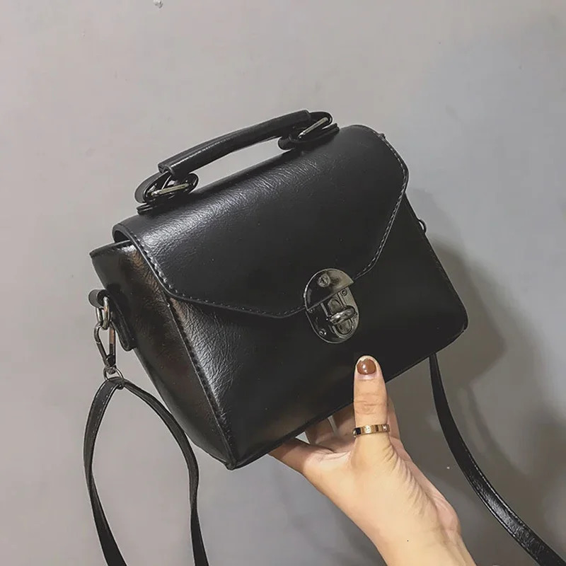 Small Square Bags For Women Fashion Solid Color Crossbody Shoulder Bag Vintage PU Leather Handbags Female Bag Bolsa 250606
