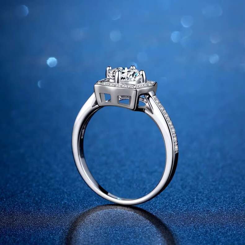 Custom Silver VVS Moissanite Ring Jewelry for Women High Quality Brilliant Round Shape Elegant Diamond Wedding Band