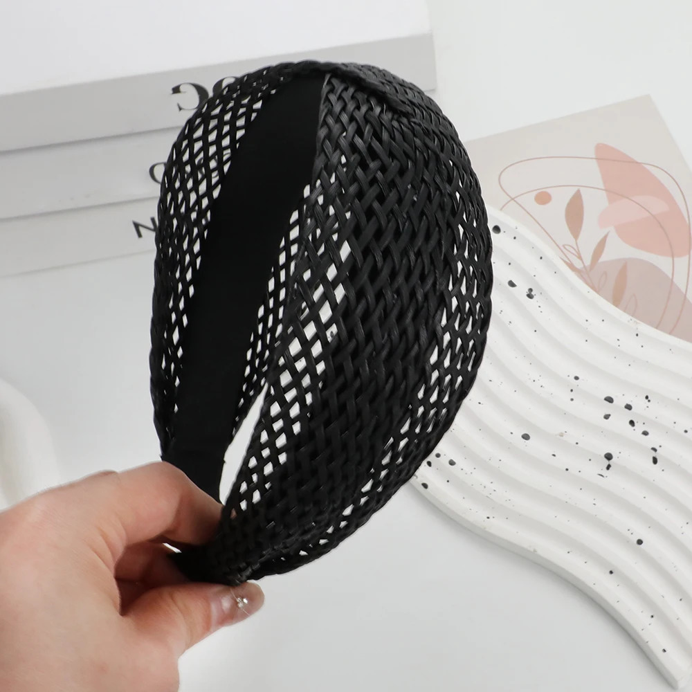 Bohemian Beach Straw Weaving Cross Knotted Headband Women Wide-brimmed Hand-woven Hair Hoop Travel Holiday Headdress Accessories 250610