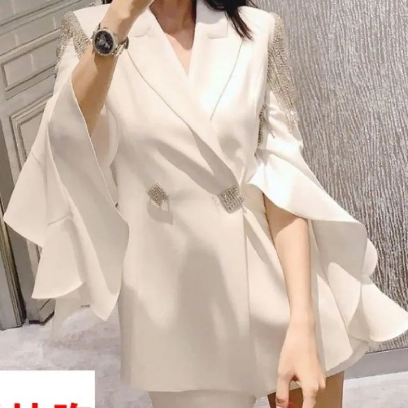 Women Suit Summer Thin Styles Coat Blazers Fashionable and Sparkling Tassel Diamond Button Small Jacket 250610