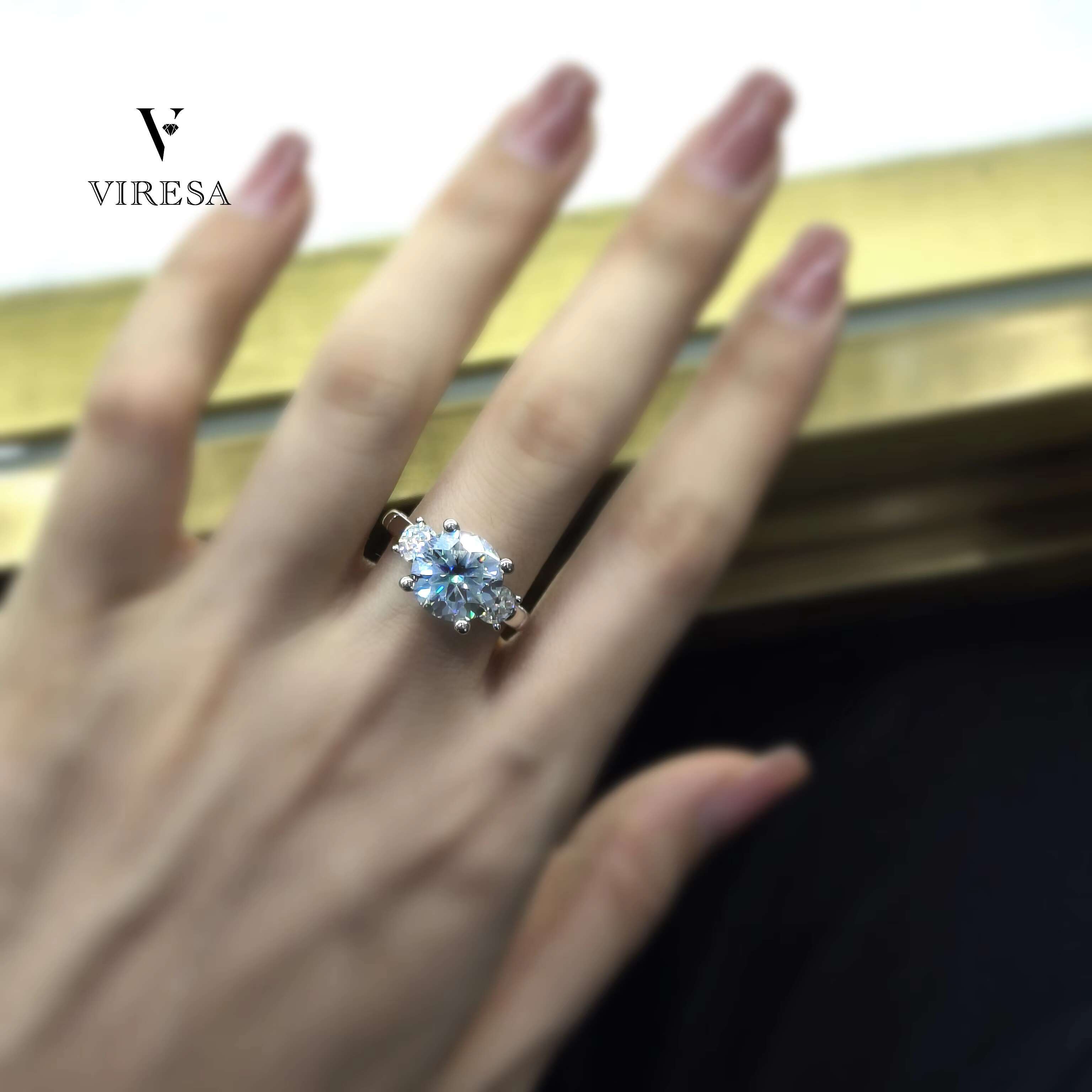Luxury 925 Sterling Silver Moissanite Wedding Ring for Women Jewelry