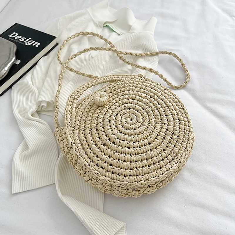 Round Straw Crossbody Bag Handmade Woven Shoulder Bag For Women Summer Beach Bag Bohemia Travel Small Handbag and Purse XJ250610