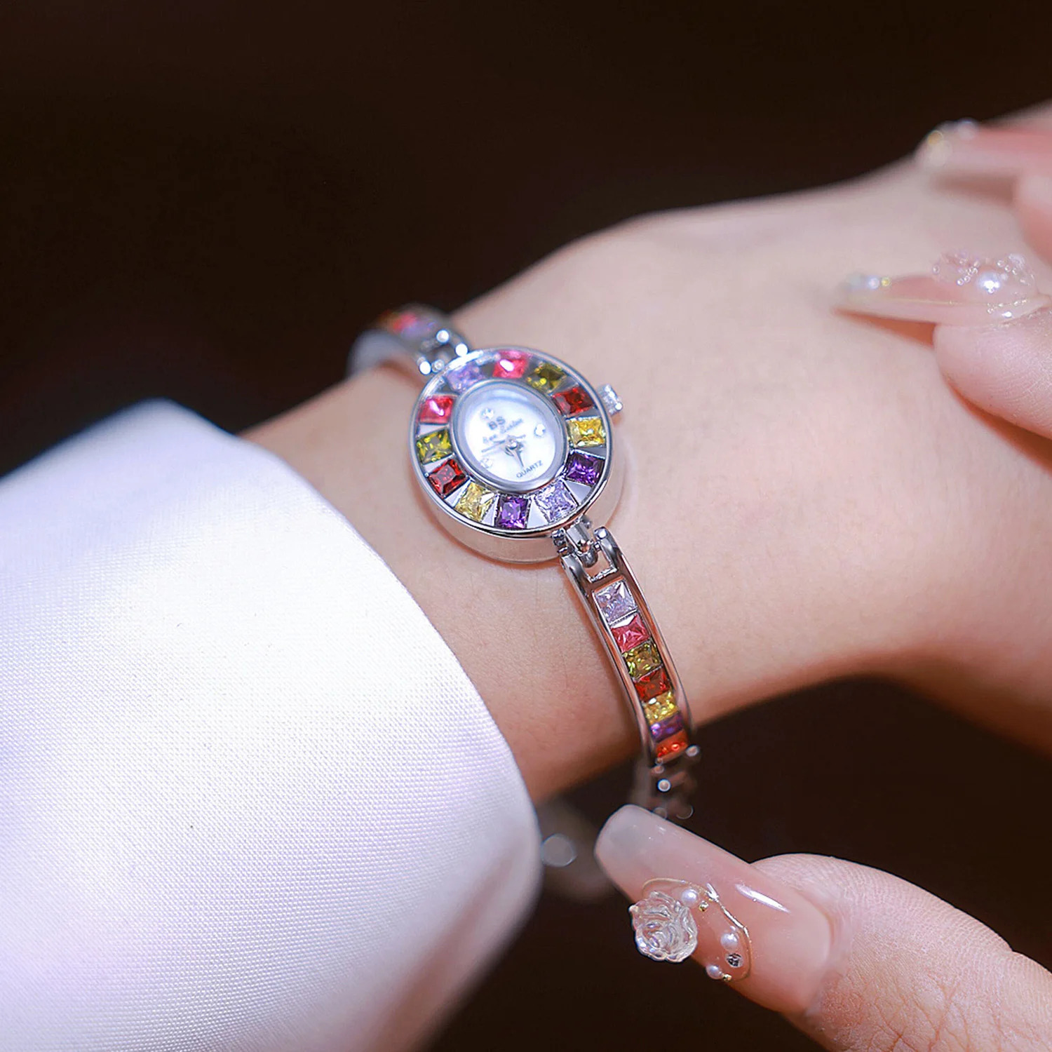 Women Watches High Quality Colorful Diamonds Dial Bracelet Ladies Watch Fashion Small Gold Quartz Wristwatches Gifts 250606