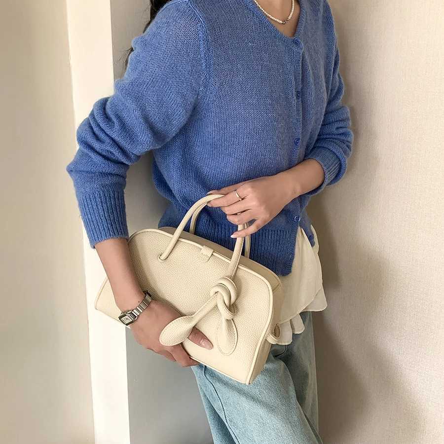 Persality Pu Handbags Solid Color Twist Handle Decor Texture Bost Bag Large Capacity Fem Versatile Daily Handle Packs B250618