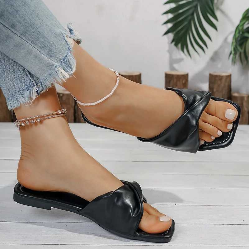 Fi Pleated PU Leather Flat Slippers Women 2025 Summer Square Toe Sandals Woman Comfy N Slip Beach Flip Flops Plus Size 43 XJ250610