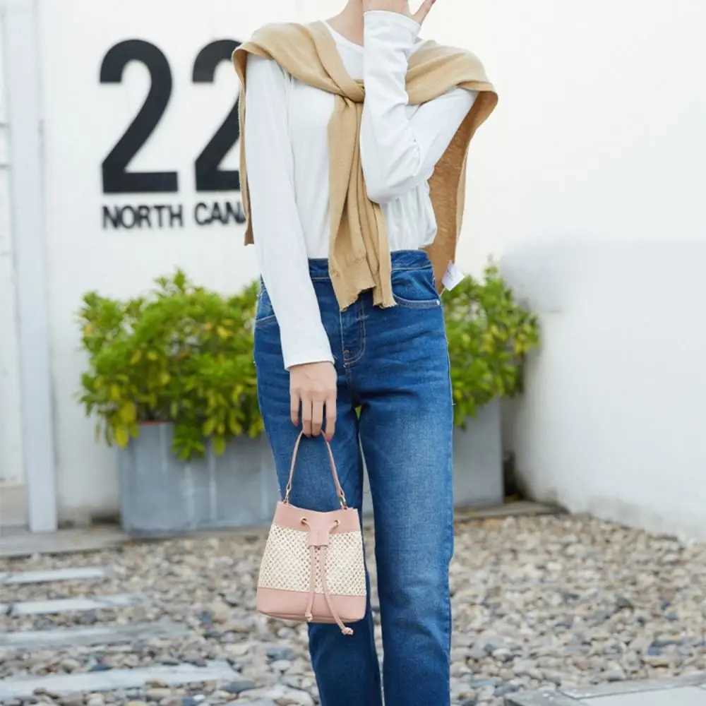 Fashion Bundle Pocket Straw Crossbody Bag Woven Commute Drawstring Bucket Bag Handbag Messenger Bag Beach Shoulder Bag Ladies XJ250610