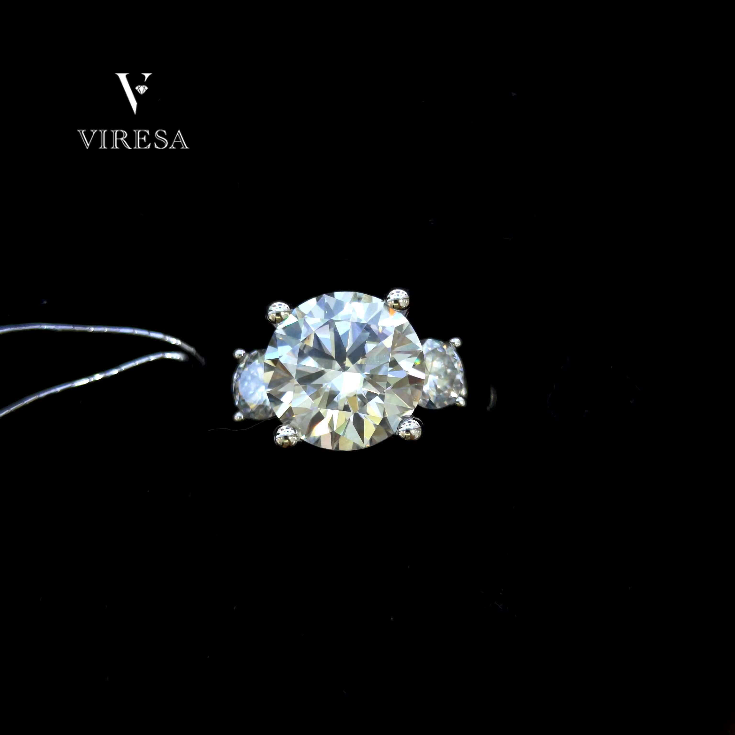 Luxury 925 Sterling Silver Moissanite Wedding Ring for Women Jewelry