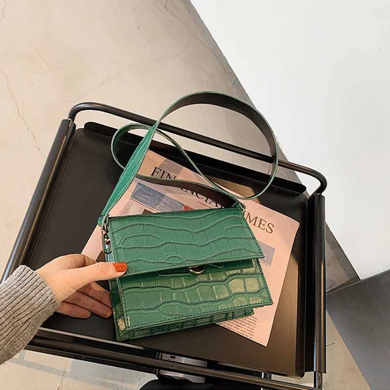 Alligator Pattern PU Leather Crossbody Bags For Women Small Messenger Bag Lady Flap Shoulder Bag Luxury Handbag and Purse bolso XJ250610