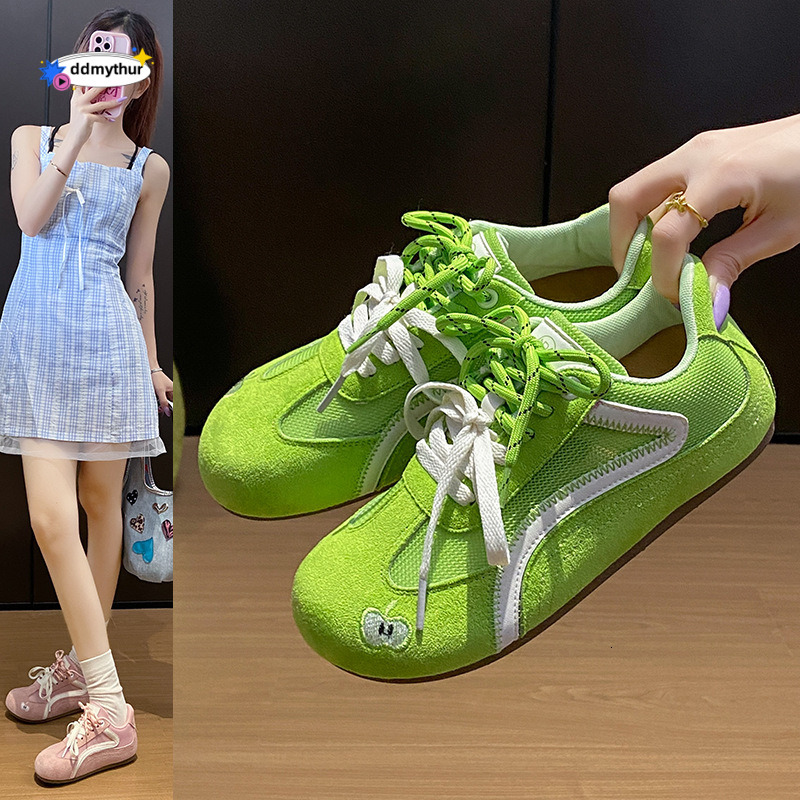 2025 White Sneakers for Women Summer New Korean Style Ins Female Students Casual Sports Versatile Board Shoes Street Photography Y11 ddmythur