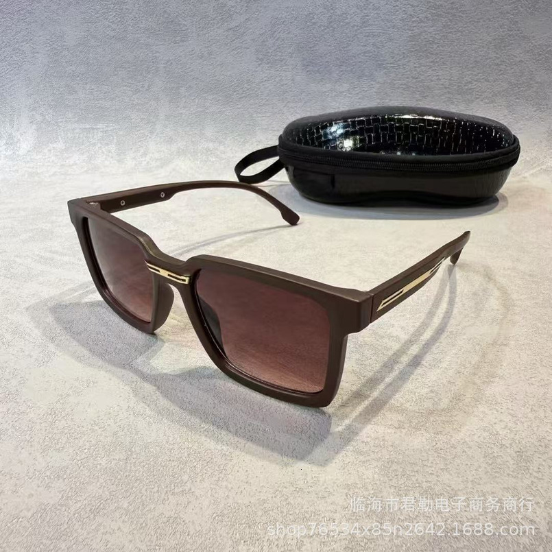 Fashionable High-Quality Square Frame Men, Outdoor UV Protection Polarized Sunglasses For Driving And Fishing