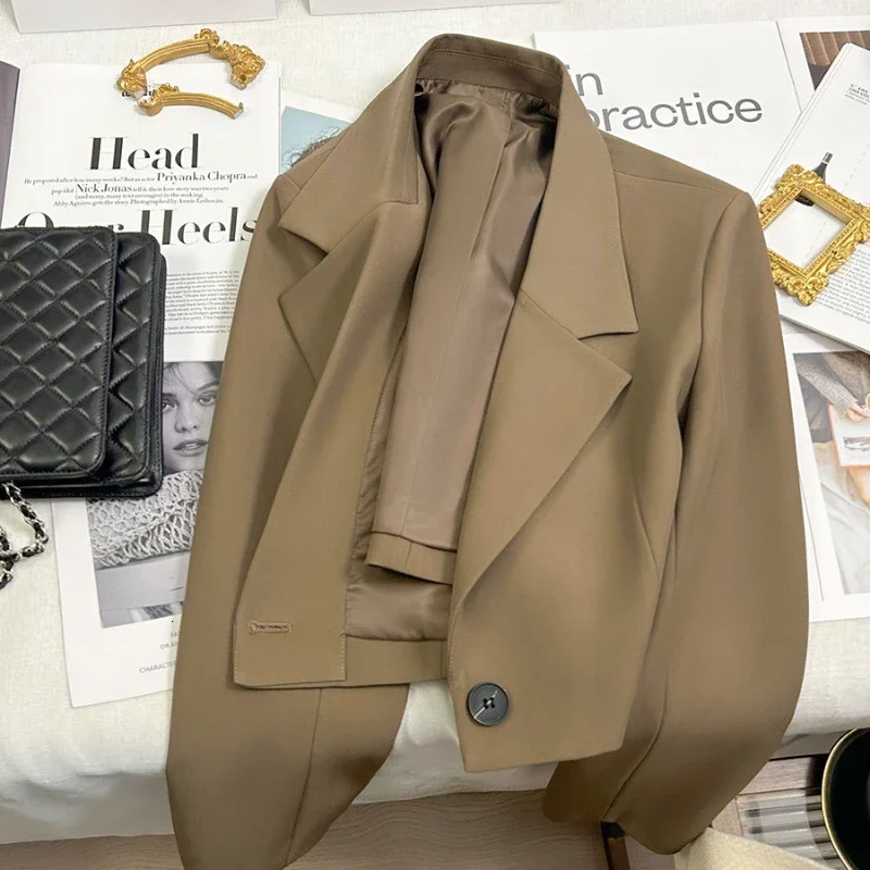 Black Cropped Blazers Woman Trend 2025 Allmatch Notched Collar Crop Jacket Women Korean Chic Single Button Suit Coat 250603