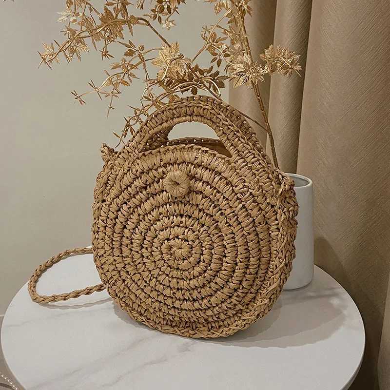 Round Straw Crossbody Bag Handmade Woven Shoulder Bag For Women Summer Beach Bag Bohemia Travel Small Handbag and Purse XJ250610