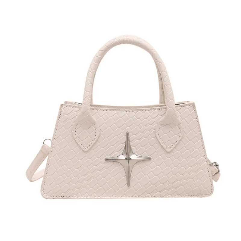Retro Personalized Crossbody Bag 2025 New Bag WomenS Casual Commuting Shoulder Bag Korean Version Small Square Bag WomenS Bag XJ250610