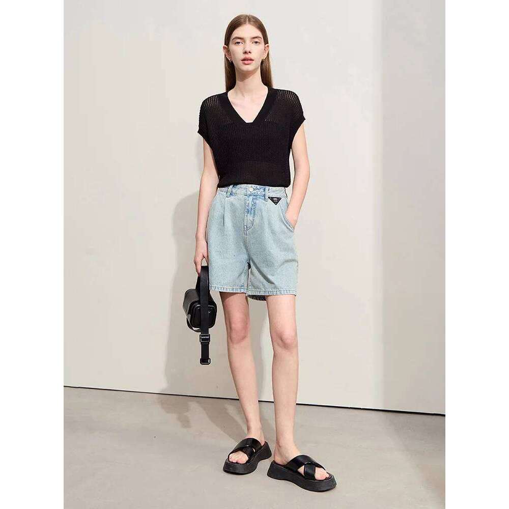 Amii Minimalism Sweater Women 2024 Summer T-shirt Knit Raglan Short Sleeve V-neck Loose Hollow Out Pullovers Tops 12422156