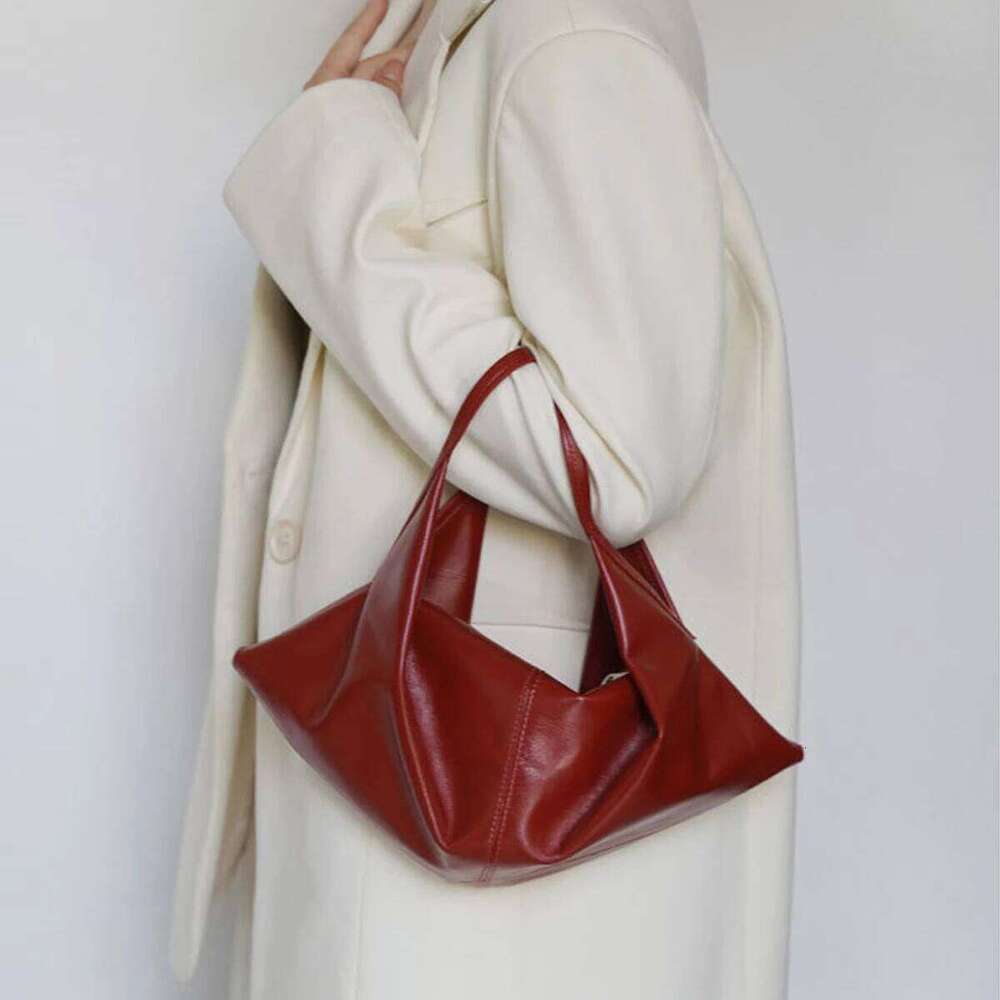 Women's PU Fashion French Lazy Style Shoulder Simple Commuter Handbag Personalized Design Large Capacity Crossbody Bag