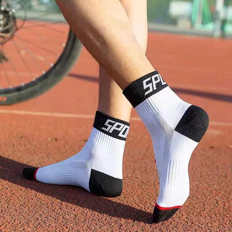 High Quality Mens Socks Breathable Quick Drying Running Sweat Sports Socks Outdoor Cycling Basketball Socks 3 Pairs Men Gifts Z250610