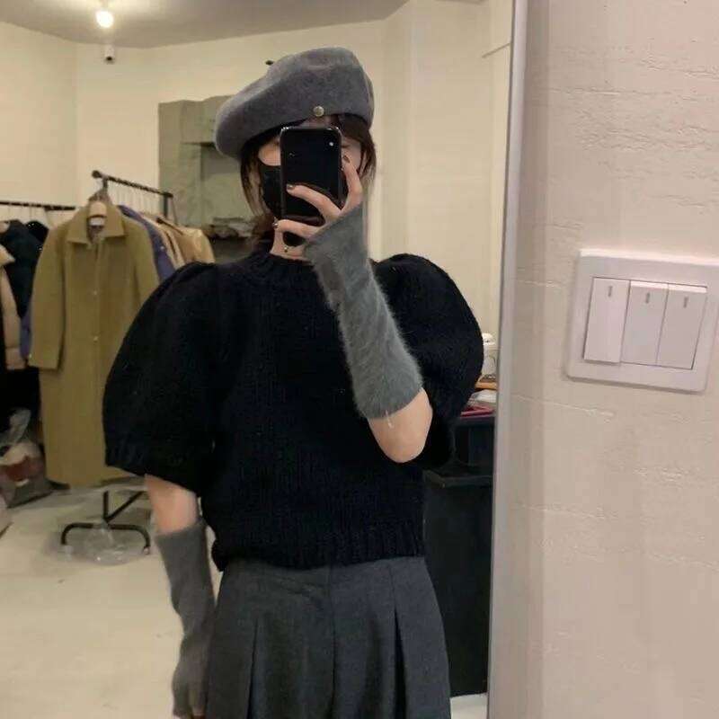 Summer New Fashion Solid Color Loose Knitted Round Neck Sweater Tops High Quality Short Sleeve Casual Women's Wear