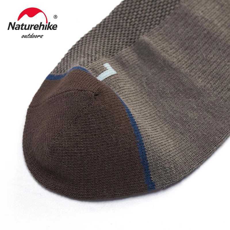 Naturehike Socks Mens Womens Sports Quick-drying Right Angle Sock Outdoor Running Hiking Mountaineering Breathable Mid-Calf Z250610
