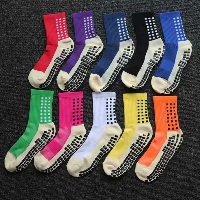 Non-slip Sports Socks for Men and Women Anti-slip Professional Basketball Tennis Running Grip Half Cycling Socks Z250610