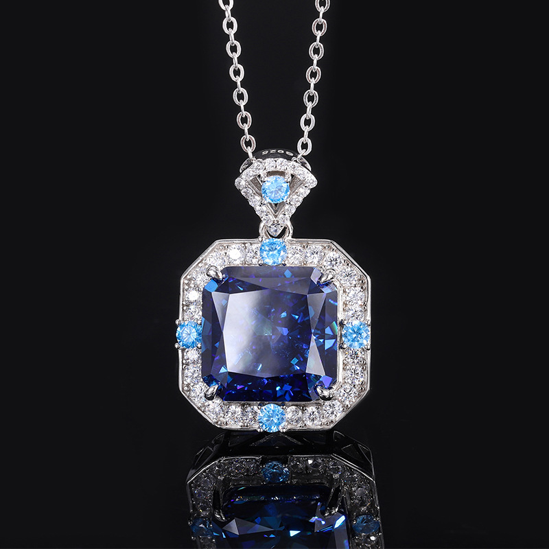 S925 Silver Vintage Fashion High-Carbon Diamond Princess Square Pendant Necklace, 14x14mm Main Stone, Elegant Women's Jewelry, Stylish Textured P