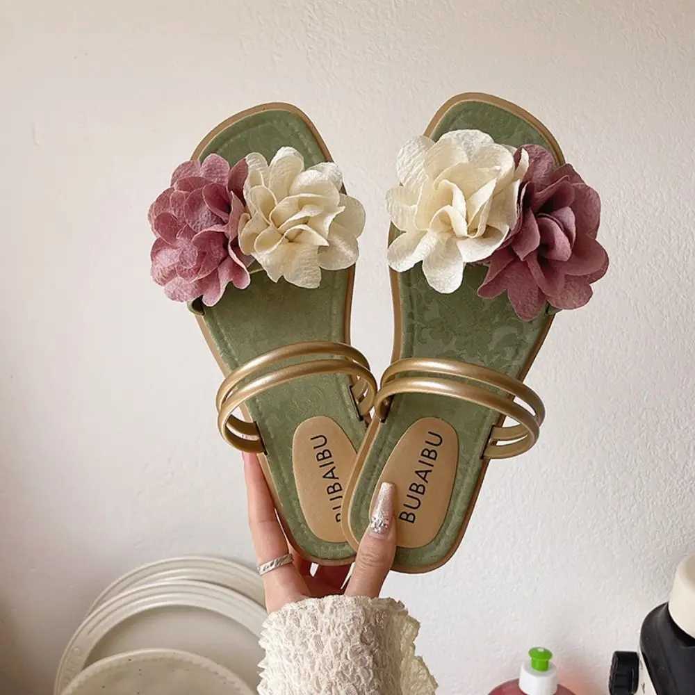 Casual Sweet Flower Flip Flops Waterproof Holiday Seaside Sandals Non-Slip Flat Beach Summer XJ250610