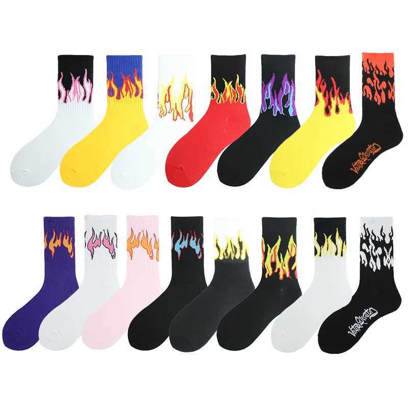 1 pair women Fashion Hip Hop Hit Color On Fire Crew Socks Red Flame Blaze Power Torch Hot Warmth Street Skateboard Socks Z250610