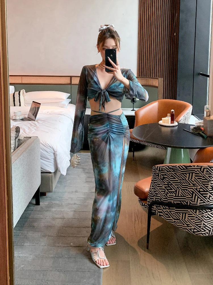 L4XL Large Size Womens Bikini FourPiece Beach Sexy Holiday Long Sleeve Swimsuit Summer Swiming Print Spaceup Swimsuits 250530