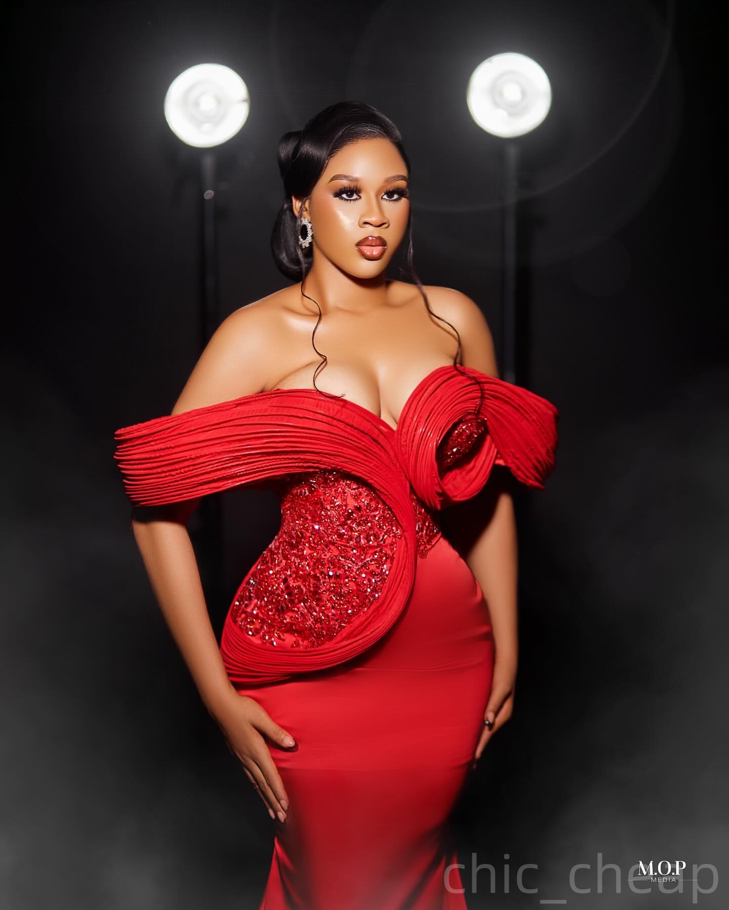 Red Mermaid Prom Dresses 2025 Lace Crystals Satin Stylish Evening Formal Party Second Birthday Engagement Gowns Plus Size Dress For Special Occasions