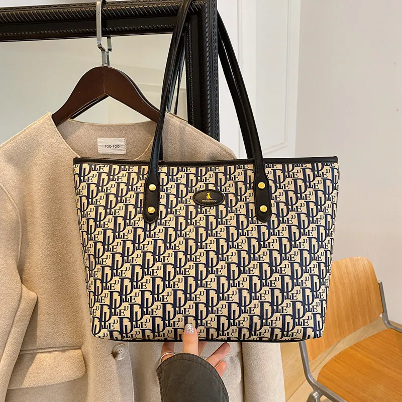 Shoulder Bag Crossbody se Designer 2025 New large letter printed shoulder work and comting versatile tote bag super fire ootd Free shipping