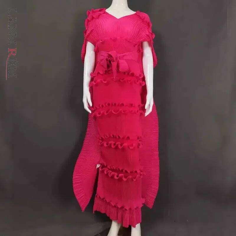 LANMREM Pleated Dress Women V Neck Half Sleeve Solid Color Cloak Loose Style New Tide 2025 Dresses 32F1137