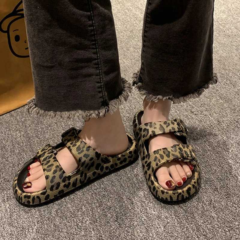 Summer Slippers Womens Leopard Print Platform Slippers Casual Thick Sole Indoor and Outdoor Sandals Couple Beach Shoes 2024 XJ250610