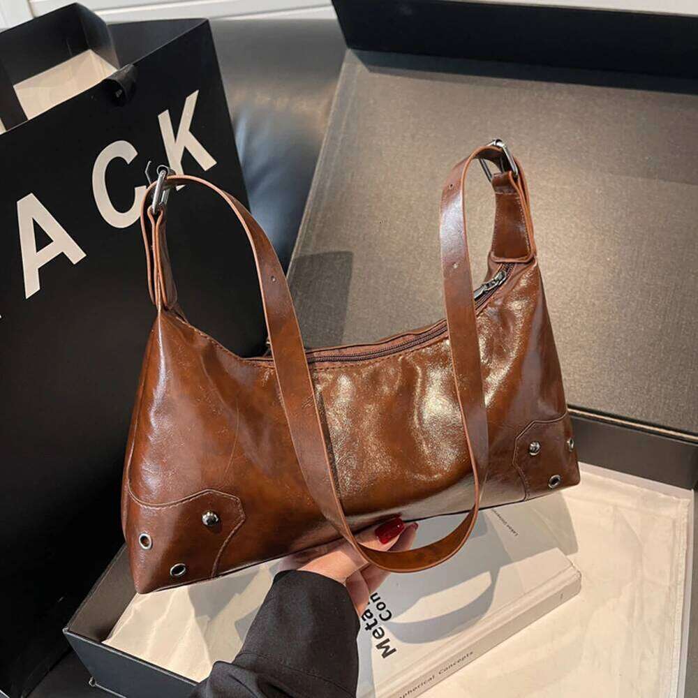 Women Retro Rivet Shoulder PU Metal Stud Handbag Large Capacity Soft Leather Armpit Ladies Work Bag