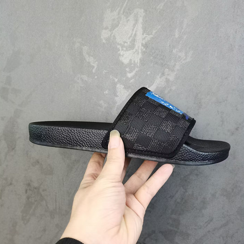 hot free shipping Designer Shoes for men outdoor sliders indoor summer slippers sport beach shoes classic bear womans Scuffs
