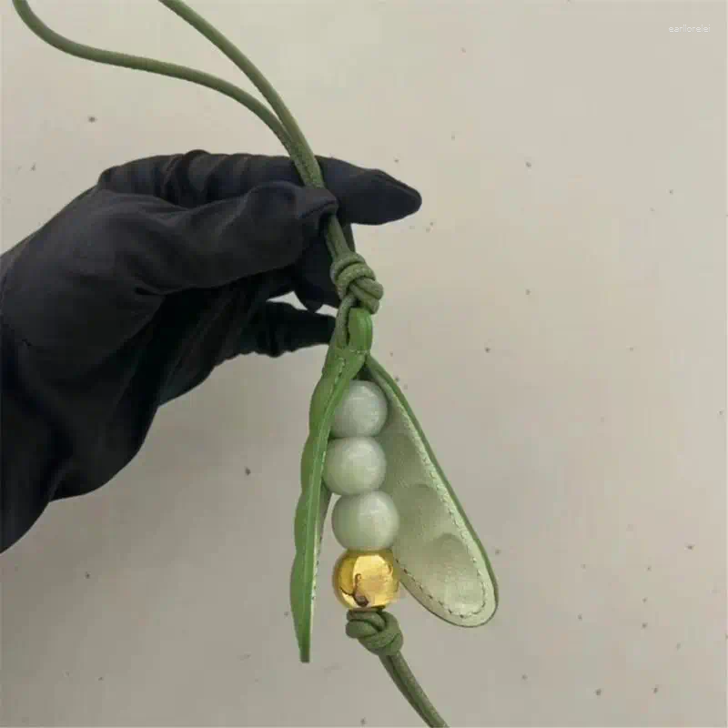 Keychains Fashionable Pea Charm Pendant Handmade Portable Keychain Trendy Accessory In Multiple Color Phones Bag Decoration