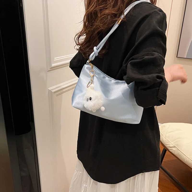 High Quality Solid Color Fashion Elegant Shoulder Bag Smooth Cloth Satin Underarm Bag Leisure Shoulder Bag Lady Handbags PurseXJ250610