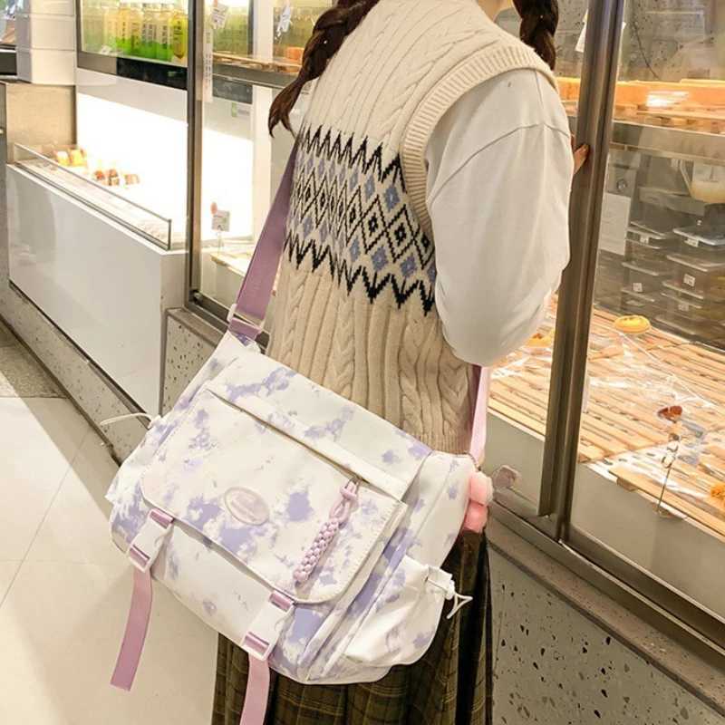 FAshionable and Trendy Canvas Color Blocked New Mailman Bag Large Capacity Student Trendy Work Commuting Crossbody BagXJ250610