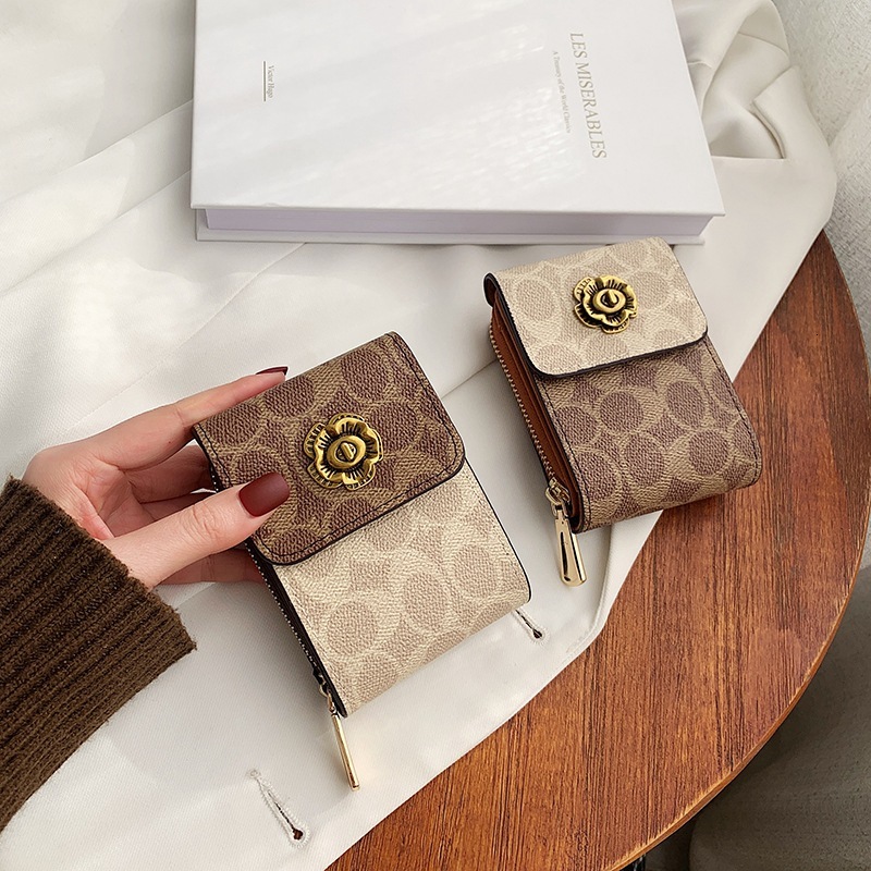 2025 New Luxury Bag Women Small And Exquisite High End Multiple Card Slots Large New Free Delivery Designer Bag Driver's License Holder Bank Card