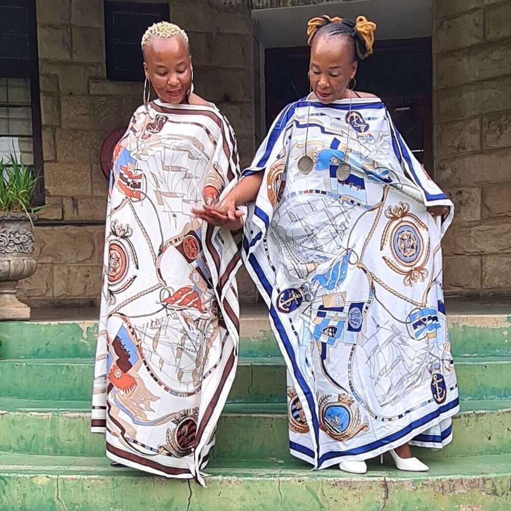 2025 Cover-Up Printed Vacation Beach Loose Long Dress Bikini Sunscreen Shirt Caftan