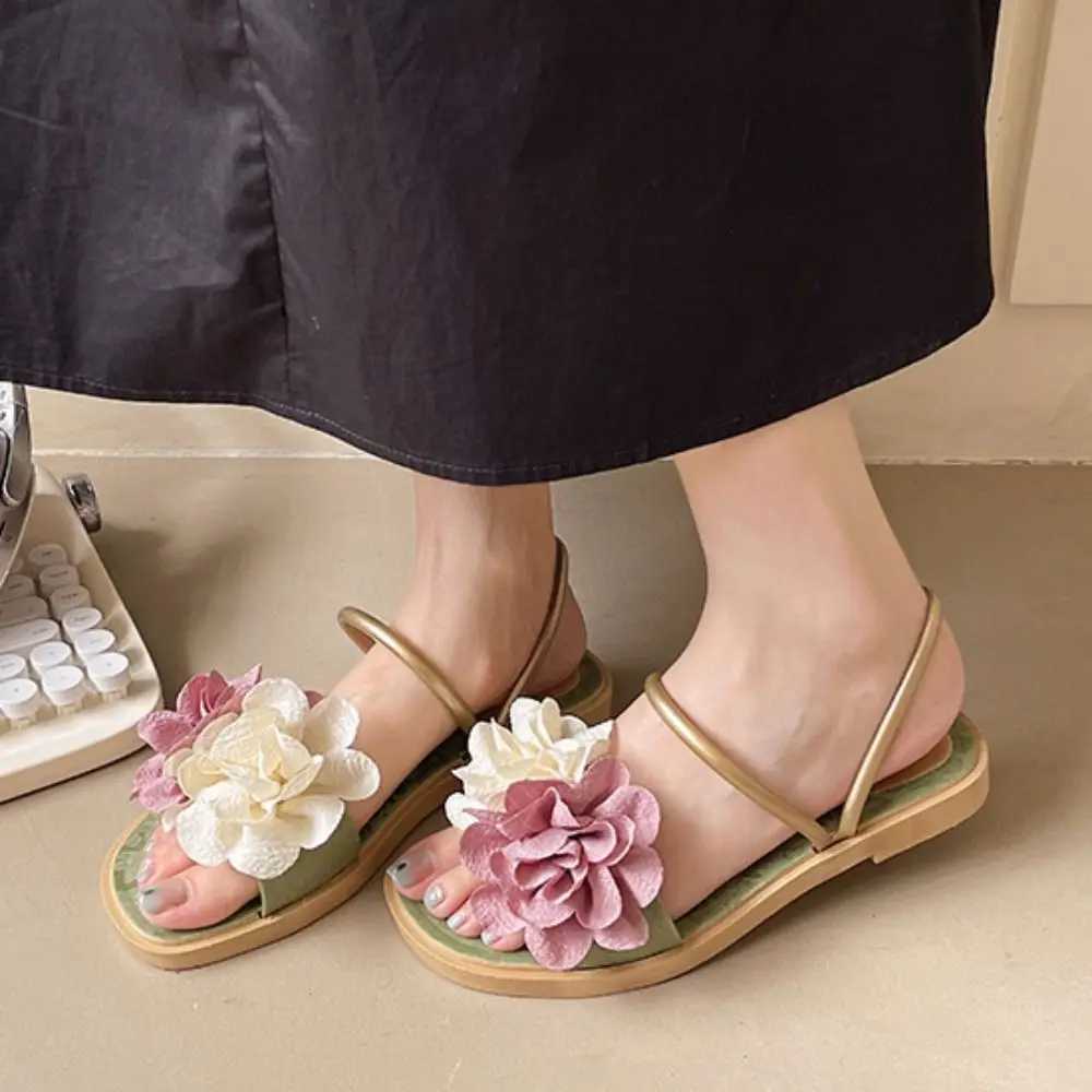 Casual Sweet Flower Flip Flops Waterproof Holiday Seaside Sandals Non-Slip Flat Beach Summer XJ250610