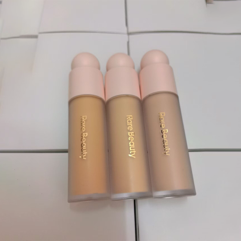 Rare Beauty Face Foundation 28ml Liquid 250w 140C 180w 340C Touch Weightless Foundations Concealer Natural Moisturzing Face Makeup