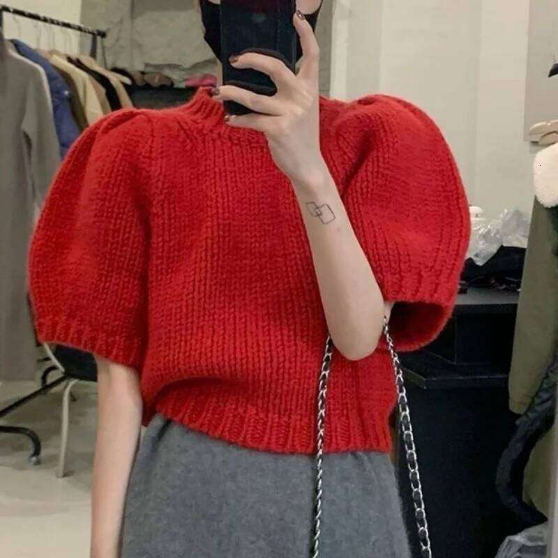 Summer New Fashion Solid Color Loose Knitted Round Neck Sweater Tops High Quality Short Sleeve Casual Women's Wear