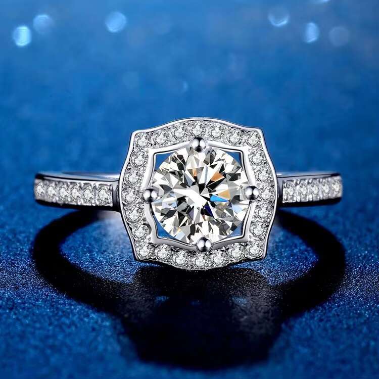 Custom Silver VVS Moissanite Ring Jewelry for Women High Quality Brilliant Round Shape Elegant Diamond Wedding Band
