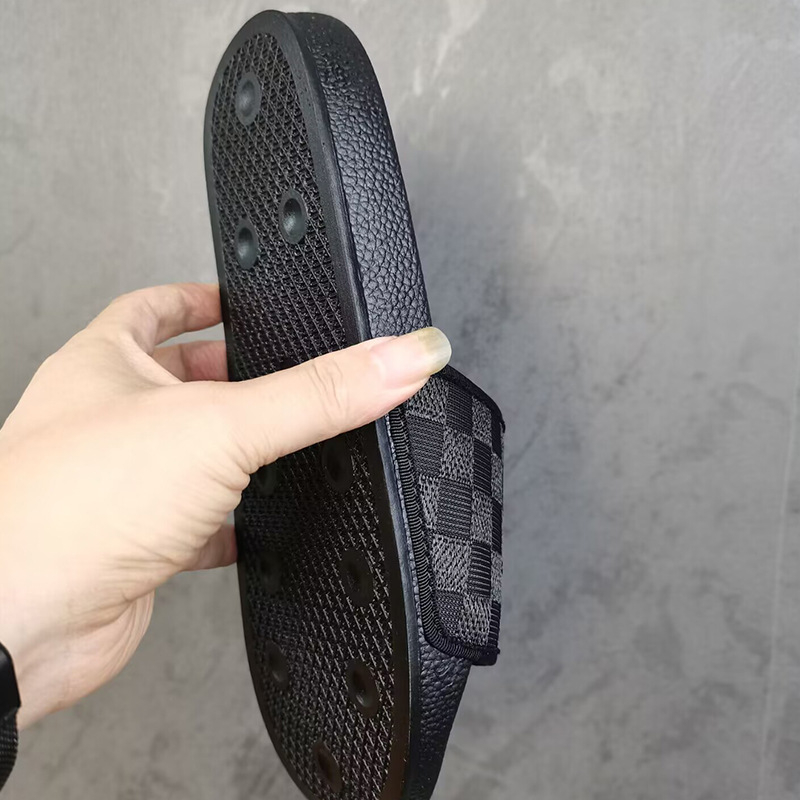 hot free shipping Designer Shoes for men outdoor sliders indoor summer slippers sport beach shoes classic bear womans Scuffs