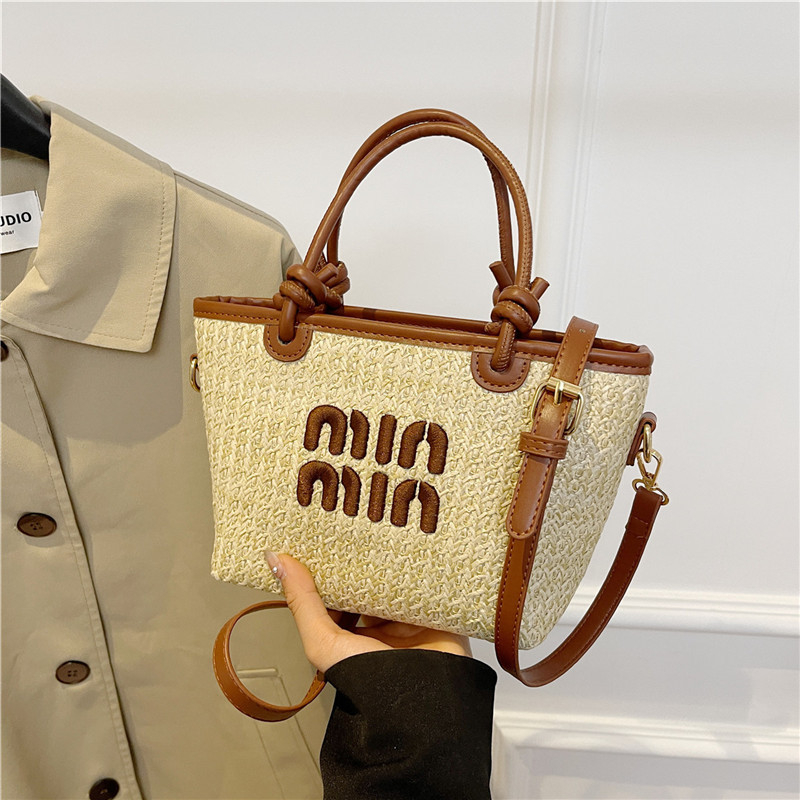 free shipping designer Cross Body bag for woman fashion Casual handbag versatile straw shoulder bag