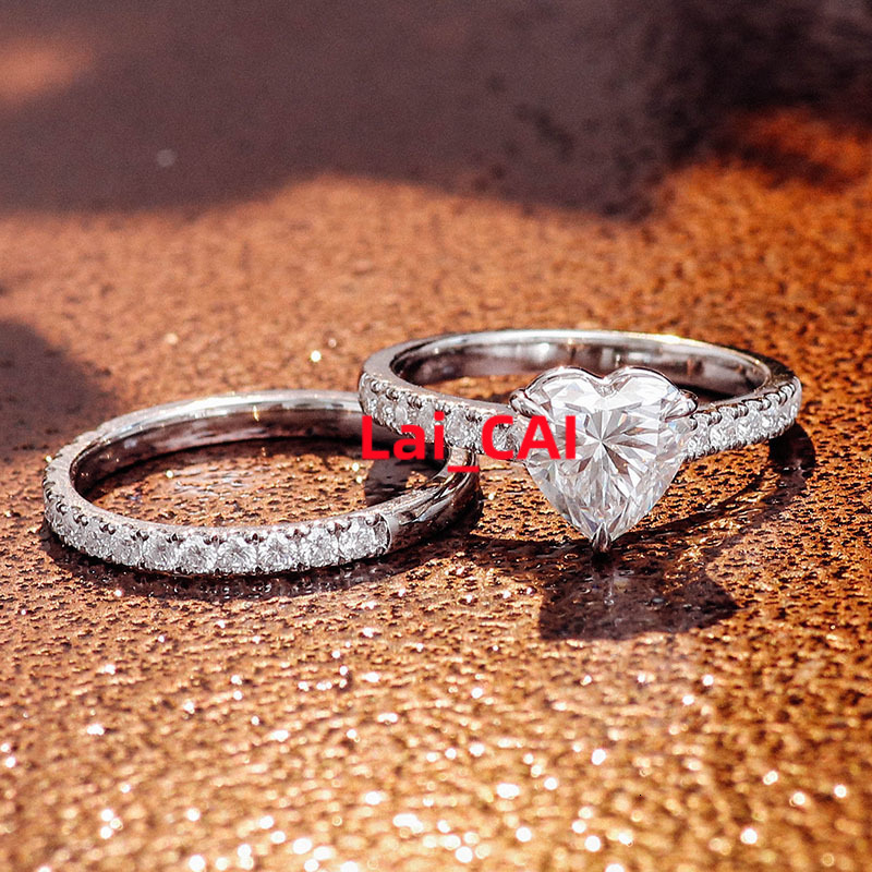 Minimalist 2ct Moissanite Heart Ring Paved Round Moissanite Band 925 Sterling Silver Heart Rings Wedding Couple Ring for Lovers